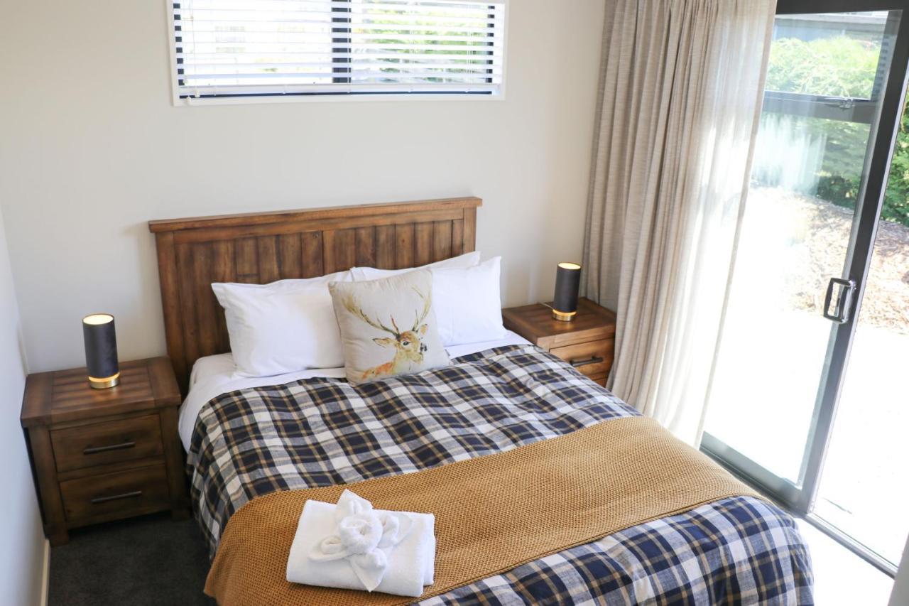 Fivestone Lodge Лейк Текапо Екстериор снимка